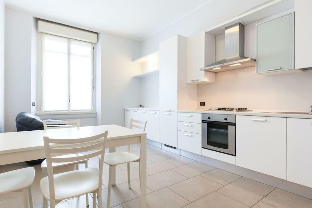 Spacious And New Apt In Citta Studi Milaan Buitenkant foto