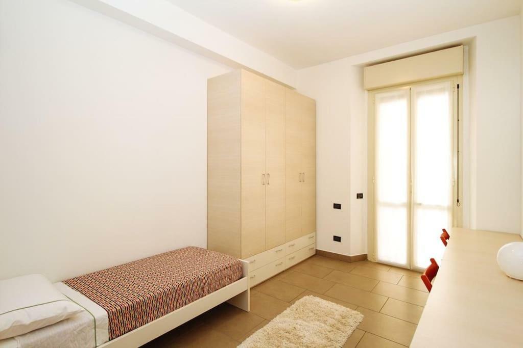 Spacious And New Apt In Citta Studi Milaan Buitenkant foto